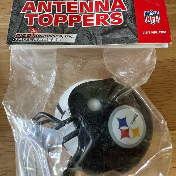 🏈 Pittsburgh Steelers Car Adornment 🏈 - Picture 5 of 7